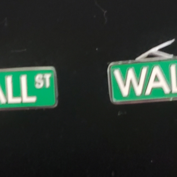 Mics. Cuff links - Picture 4 of 10